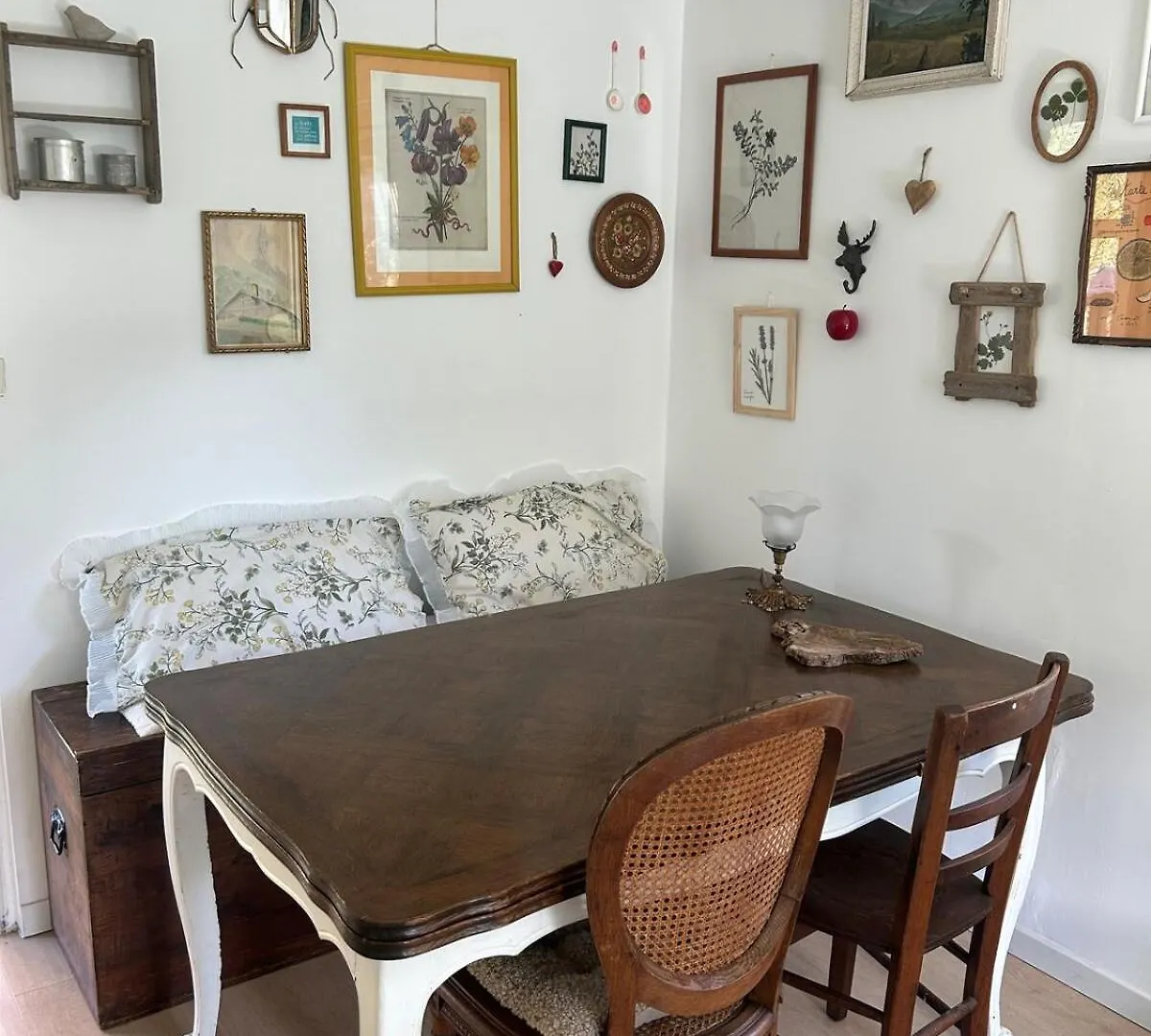 Charmant Chalet Sur Terrain Arbore Fayet